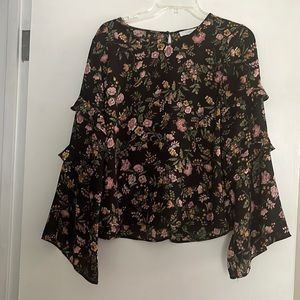 Lush ruffle sleeve long sleeve blouse. Size large.